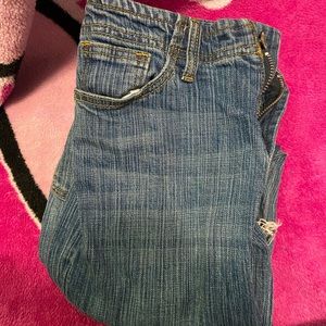 BRANDY MELVILLE low rise jeans. Cool texture, no tags. Pretty indigo color YK2